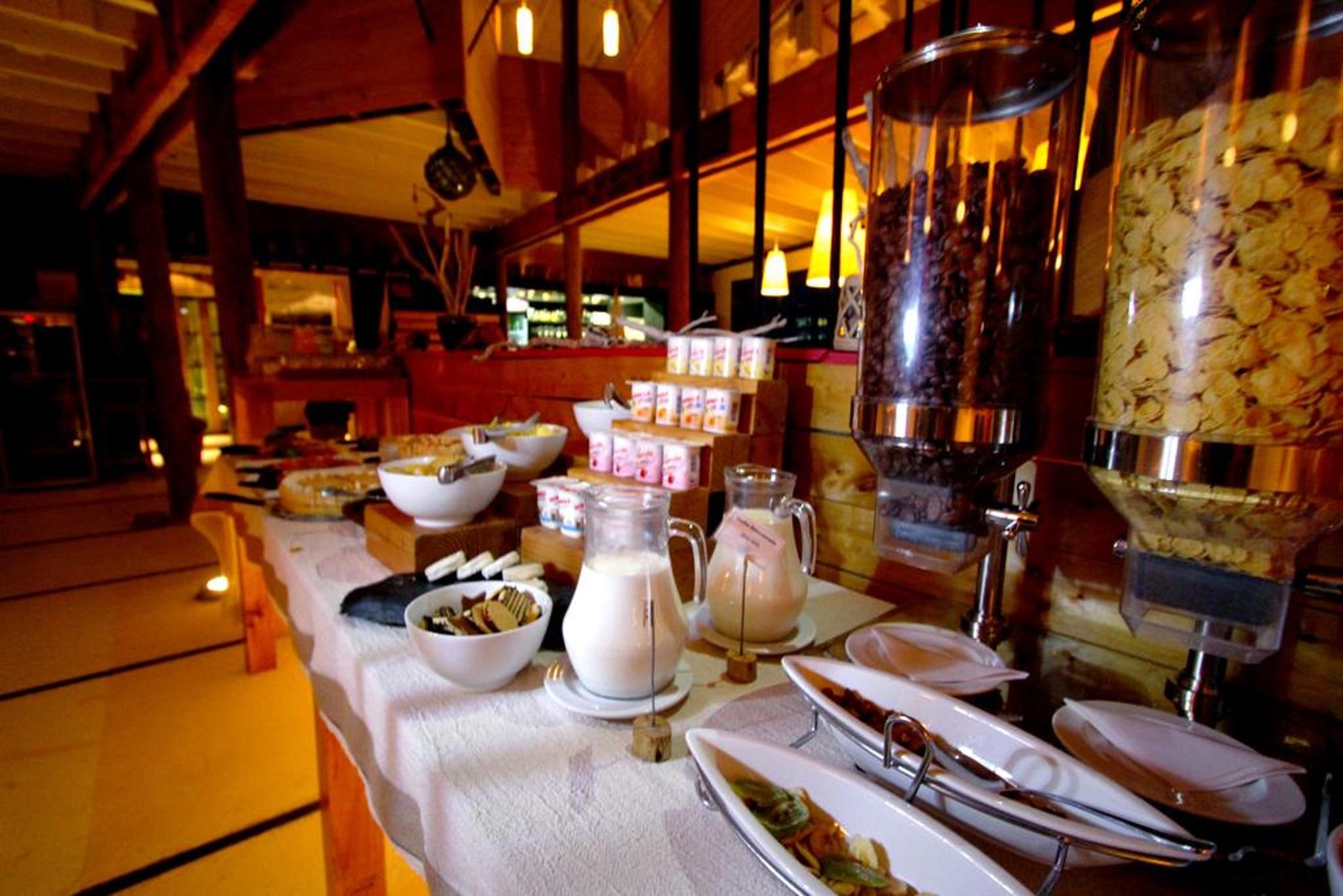 Noi Indigo Patagonia Hotel Puerto Natales Ngoại thất bức ảnh